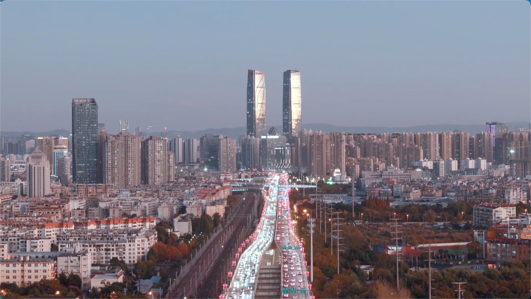 KUNMING UNIVERSITY TALENT RECRUITMENT FILM